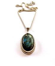 Load image into Gallery viewer, Grand Labradorite Necklace
